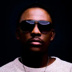 Ouça Llucid MusiQ, assista a videoclipes, leia a biografia, veja as datas das turnês e mais!