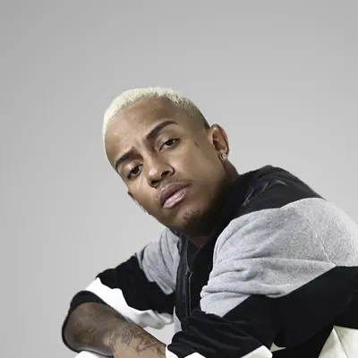 Listen to Yago Gomes, watch music videos, read bio, see tour dates & more!