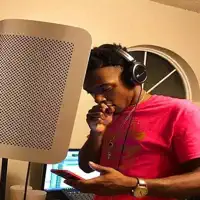 undefinedを聴いたり、ミュージックビデオを鑑賞したり、経歴やツアー日程などを確認したりしましょう！