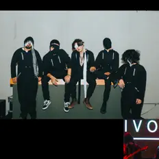 Escucha a Nivola, mira videos musicales, lee su biografía, consulta las fechas de las gira y más.