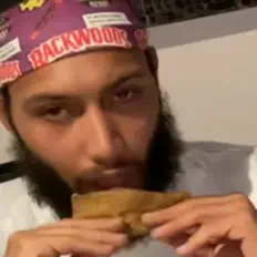 Dazzy B.を聴いたり、ミュージックビデオを鑑賞したり、経歴やツアー日程などを確認したりしましょう！