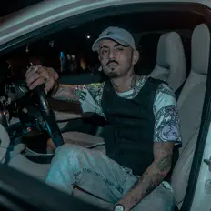 Escucha a DJ Torricelli, mira videos musicales, lee su biografía, consulta las fechas de las gira y más.