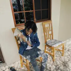 Ouve Messiah, vê vídeos de música, lê a biografia, vê as datas da digressão e muito mais!
