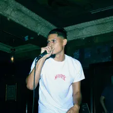 Escucha a Badass Jefferson, mira videos musicales, lee su biografía, consulta las fechas de las gira y más.