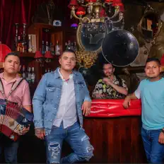 Dengarkan Manada Suprema, tonton video musik, baca bio, lihat tanggal tur & lainnya!