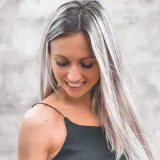 收听 ANGIE COTTERMO、观看音乐视频、阅读小传、查看巡演日期等 ！