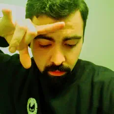 收听 SOUL DOC.、观看音乐视频、阅读小传、查看巡演日期等 ！