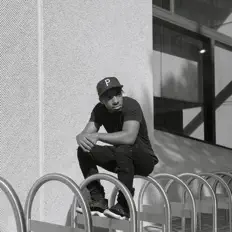 Listen to Delrondae, watch music videos, read bio, see tour dates & more!
