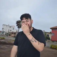 Luister naar Diaz17, bekijk muziekvideo's, lees de bio, bekijk de tourdata, en meer!