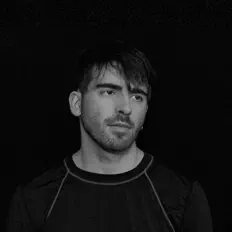 Ascolta Brandon Mignacca, guarda video musicali, leggi la biografia, vedi le date del tour & altro!