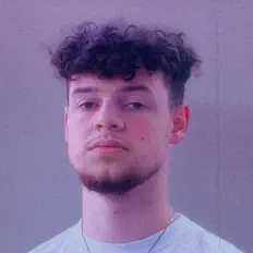 Lucas! सुनें, म्यूज़िक वीडियो देखें, बायो पढ़ें, दौरे की तारीखें और बहुत कुछ देखें!