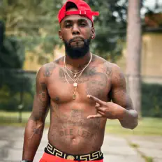 Dee Leeを聴いたり、ミュージックビデオを鑑賞したり、経歴やツアー日程などを確認したりしましょう！