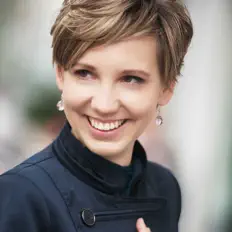 Listen to Ulrike Malotta, watch music videos, read bio, see tour dates & more!