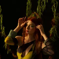 elsas सुनें, म्यूज़िक वीडियो देखें, बायो पढ़ें, दौरे की तारीखें और बहुत कुछ देखें!