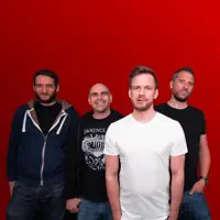 Ascolta undefined, guarda video musicali, leggi la biografia, vedi le date del tour & altro!