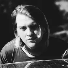 Max Buskohl을(를) 듣고, 뮤직 비디오를 보고, 약력을 읽고, 투어 일정 등을 확인하세요!