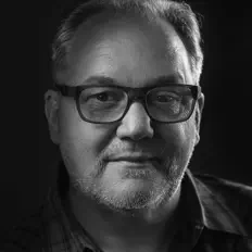 Posłuchaj wykonawcy Sam Theller, obejrzyj teledyski, przeczytaj biografię, zobacz daty tras koncertowych i nie tylko!
