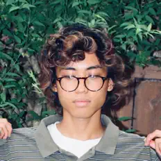 收听 Milkkid、观看音乐视频、阅读小传、查看巡演日期等 ！