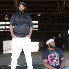 Escucha a Kill-a-Flowz, mira videos musicales, lee su biografía, consulta las fechas de las gira y más.