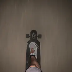 Poslechněte si interpreta makeru, sledujte hudební videa, přečtěte si životopis, podívejte se na data turné a další informace.