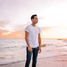 Listen to Dan Berk, watch music videos, read bio, see tour dates & more!
