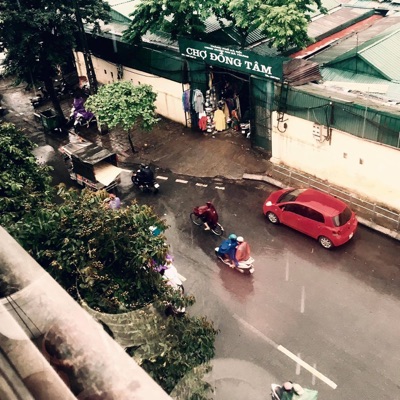 Sáng chủ nhật, bánh mì nóng giòn (feat. Dieeps) - Single