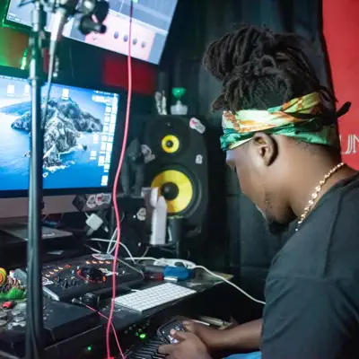 Listen to D'jorFromWhim, watch music videos, read bio, see tour dates & more!