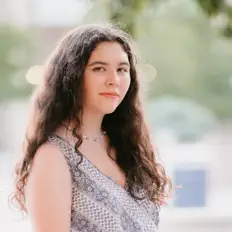 Dengarkan Amanda Fagan, tonton video musik, baca bio, lihat tanggal tur & lainnya!