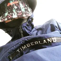 Poslechněte si interpreta fresh supreme, sledujte hudební videa, přečtěte si životopis, podívejte se na data turné a další informace.