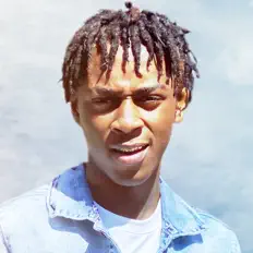 Ouça Navey, assista a videoclipes, leia a biografia, veja as datas das turnês e mais!