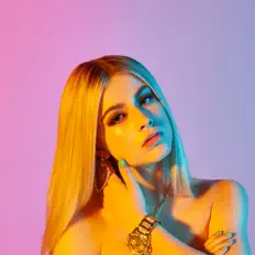 Ouve KG Crown, vê vídeos de música, lê a biografia, vê as datas da digressão e muito mais!