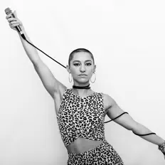 Escucha a RawCat, mira videos musicales, lee su biografía, consulta las fechas de las gira y más.
