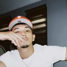 Ακούστε περιεχόμενο από Lance A, παρακολουθήστε μουσικά βίντεο, διαβάστε το βιογραφικό, δείτε ημερομηνίες περιοδείας, και πολλά ακόμη!