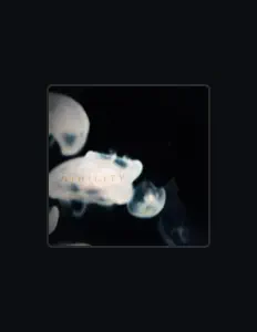 Ouça Made of Stars, assista a videoclipes, leia a biografia, veja as datas das turnês e mais!