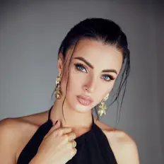 Listen to Тамара Кутидзе, watch music videos, read bio, see tour dates & more!