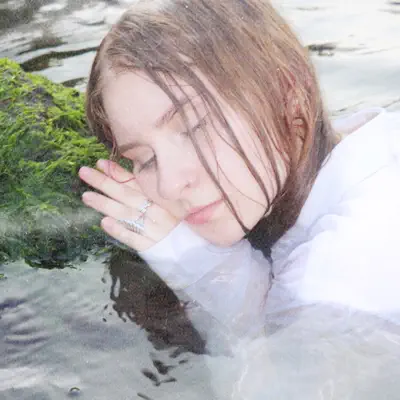 Listen to ANNMALIBU, watch music videos, read bio, see tour dates & more!