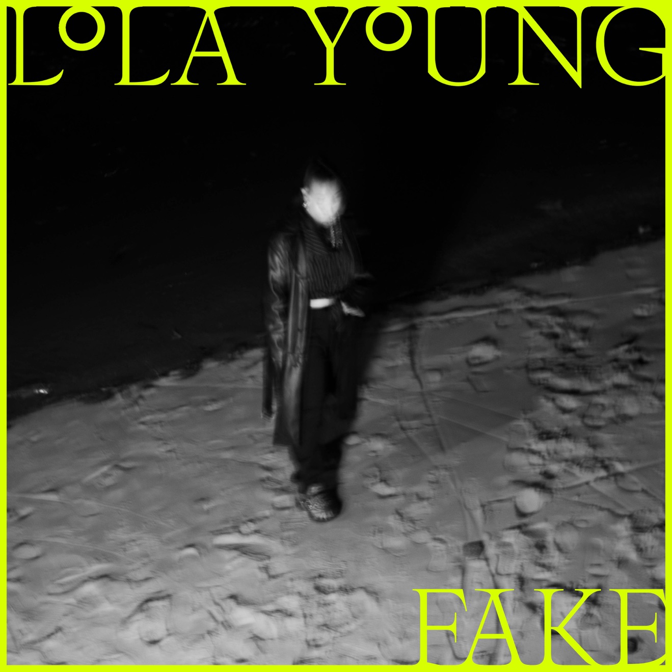 Lola Young – FAKE – Single (2021) [iTunes Match M4A]