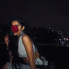 Posłuchaj wykonawcy N, obejrzyj teledyski, przeczytaj biografię, zobacz daty tras koncertowych i nie tylko!