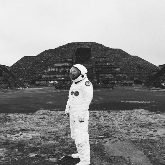 Cover artwork for Cntrl