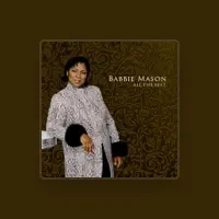 聆聽 undefined、觀看音樂影片、閱讀小傳、查看巡演日期等！