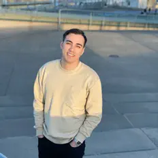 Ascolta Mike Well Paid, guarda video musicali, leggi la biografia, vedi le date del tour & altro!