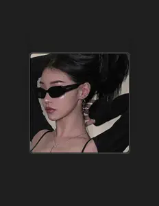 Luister naar The God Sunn, bekijk muziekvideo's, lees de bio, bekijk de tourdata, en meer!