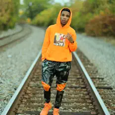 收听 Alex Robertson、观看音乐视频、阅读小传、查看巡演日期等 ！