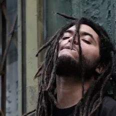 Sumnlite: песни, клипы, биография, даты выступлений и многое другое.