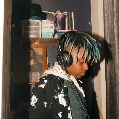 Listen to Khau, watch music videos, read bio, see tour dates & more!