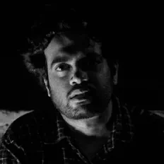 Escucha a Aaftaab Grewal, mira vídeos musicales, lee la biografía, consulta fechas de giras y mucho más.