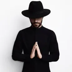 Listen to Alex Schaufel, watch music videos, read bio, see tour dates & more!