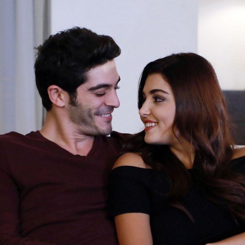 Pyar Lafzon Mein Kahan - Ask Laftan Anlamaz