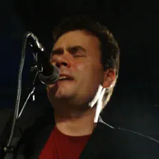 Écoutez Paul Foglino, regardez des vidéoclips, lisez la biographie, consultez les dates de tournée et plus encore !