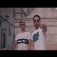 Olham de lado (feat. Bentley) - Single - Nevez